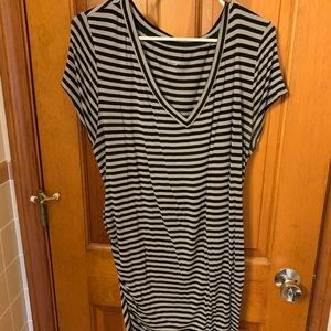 Liz Lange Maternity Shirt XL